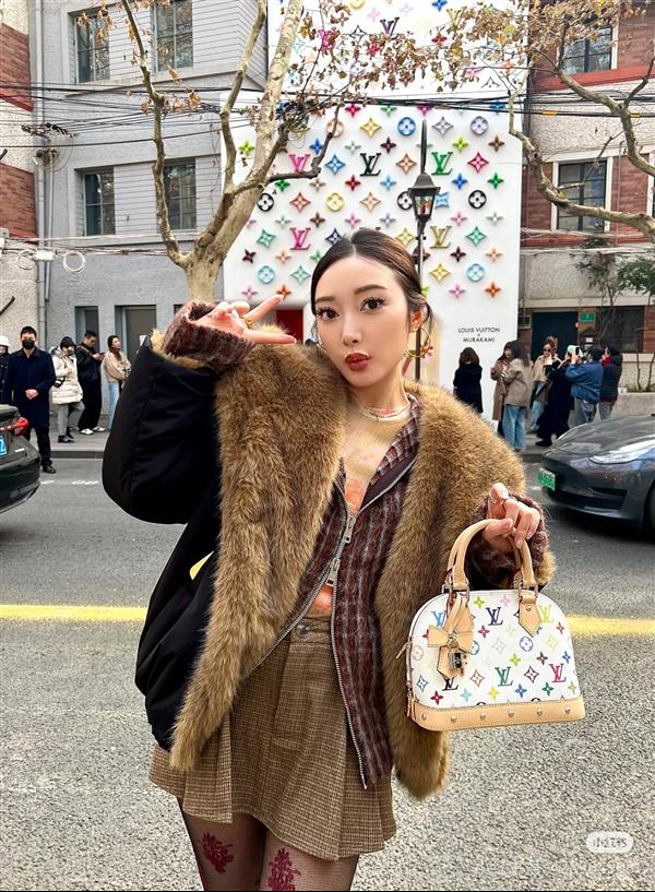 2026124175519589 130